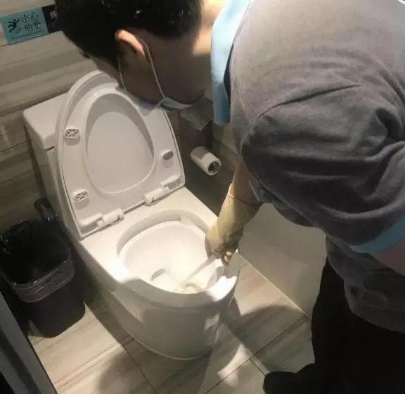 Xana Hotelle Ankang High Tech High School