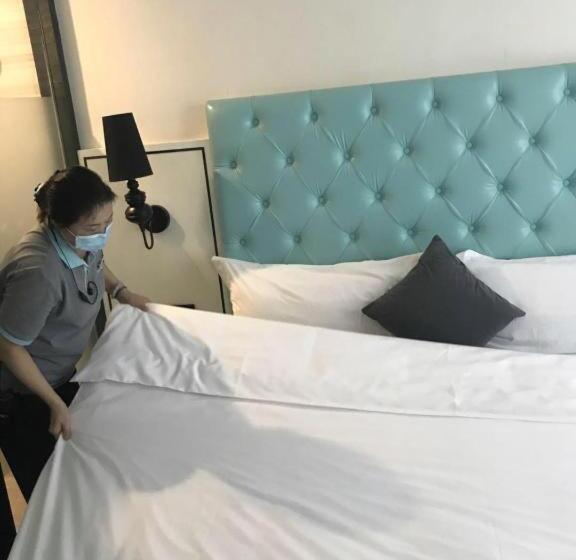 Xana Hotelle Ankang High Tech High School