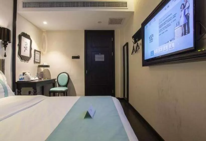 Xana Hotelle Shihezi Junken Museum Branch