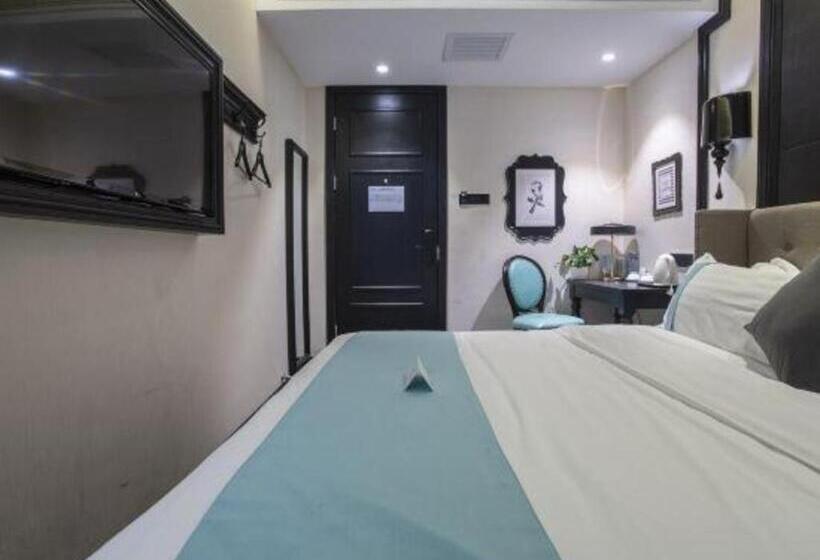 Xana Hotelle Shihezi Junken Museum Branch