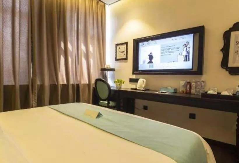 Xana Hotelle Shihezi Junken Museum Branch