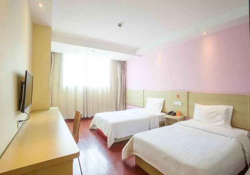 هتل 7days Inn Chongqing Jiangbei Airport Industrial Park