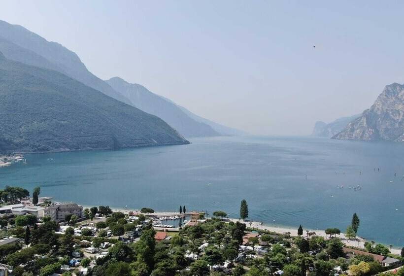 Отель Bike Garnì Villa Maria Torbole