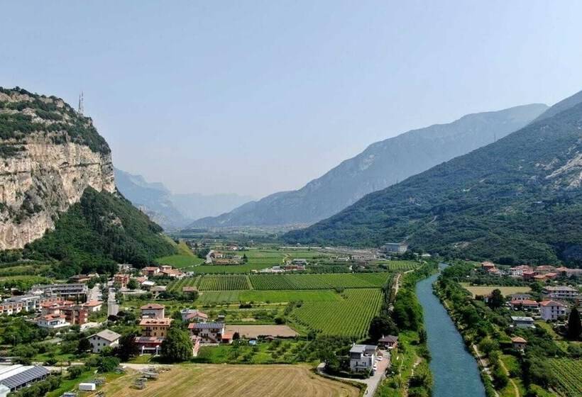 Отель Bike Garnì Villa Maria Torbole