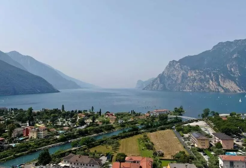 هتل Bike Garnì Villa Maria Torbole