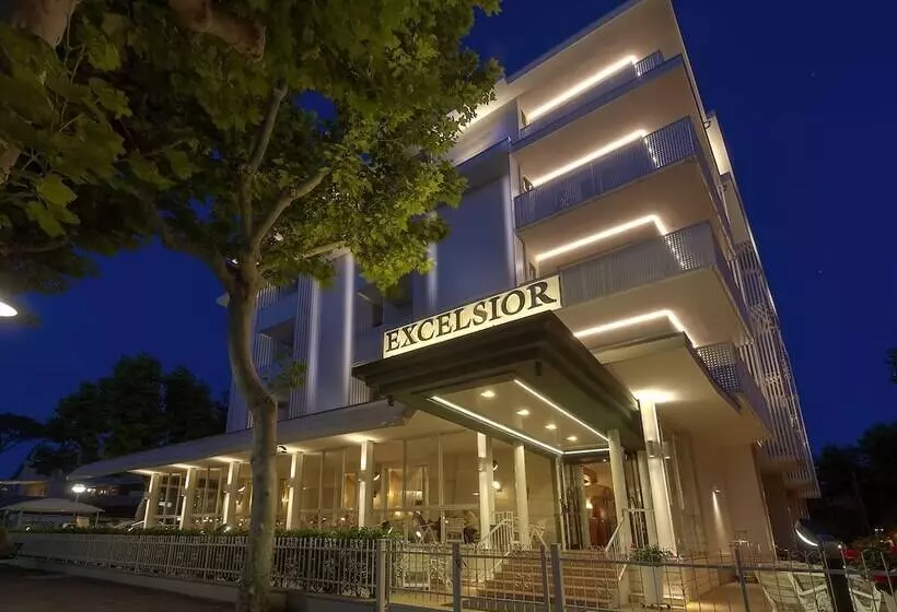 ホテル Excelsior