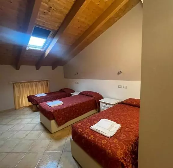 ホテル La Cascina