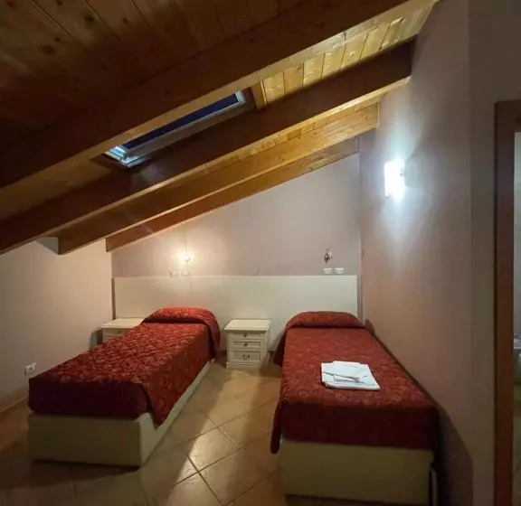 ホテル La Cascina