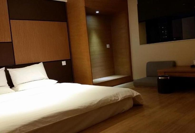 فندق Ji  Wuhan Guanggu Plaza