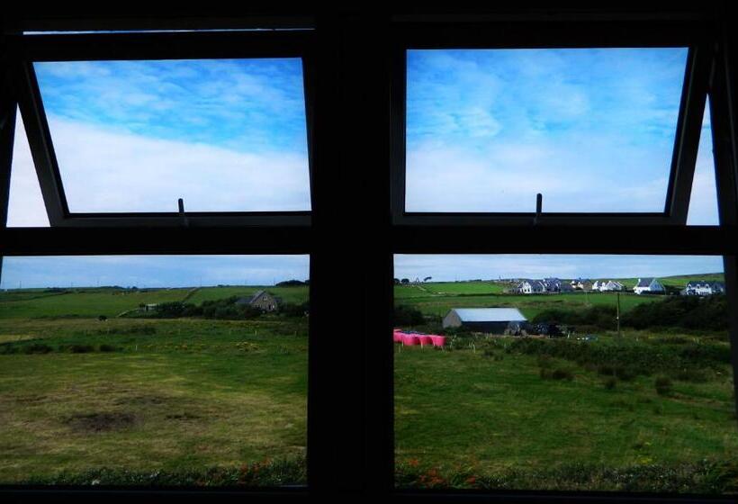 Vandrarhem Doolin House