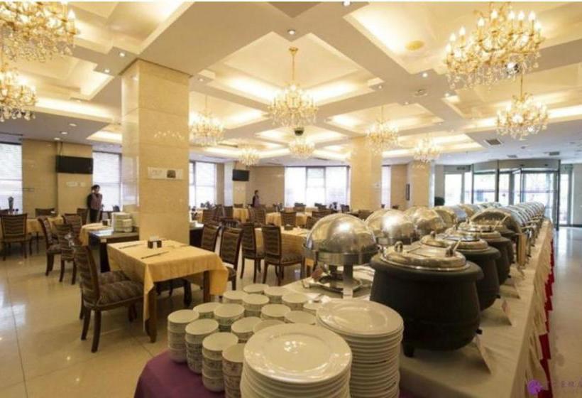 הוסטל Qingdao Lilac