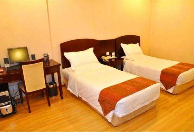 הוסטל Qingdao Lilac