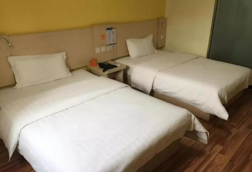 Hotelli 7days Inn Jinan Lixia District Government