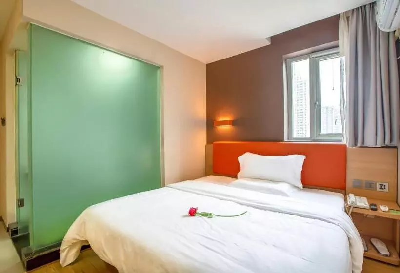 Hotelli 7days Premium Beijing Wangjing