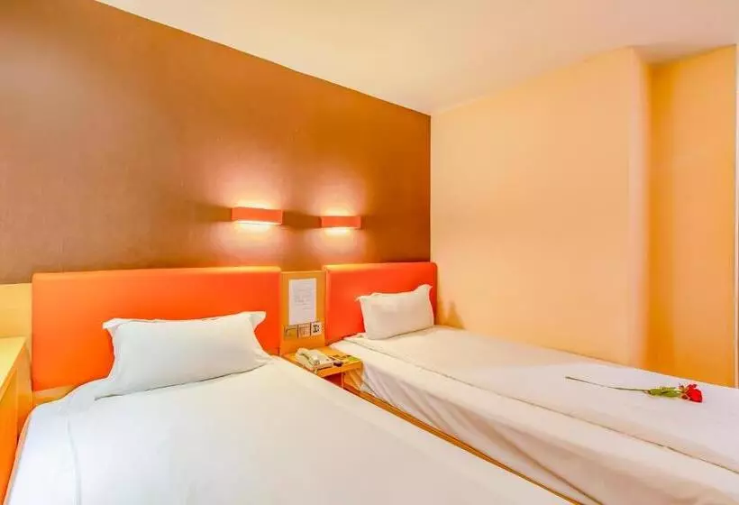 Hotelli 7days Premium Beijing Wangjing