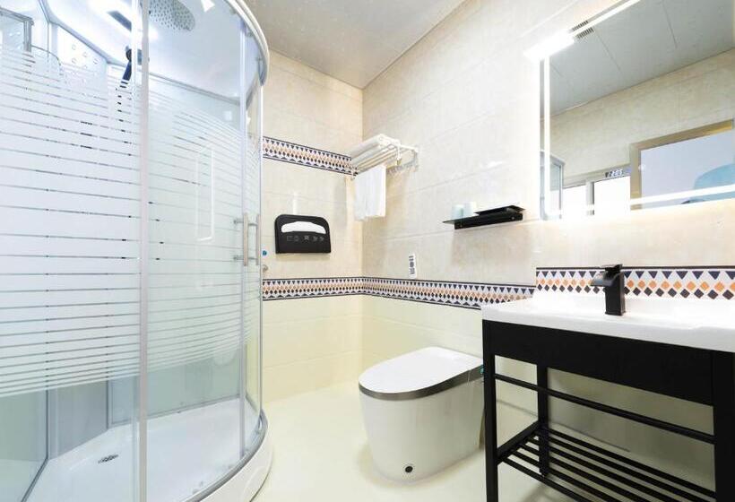 בית מלון כפרי Dali Garden