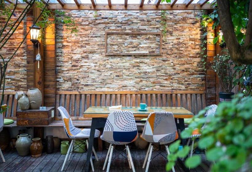 בית מלון כפרי Dali Garden