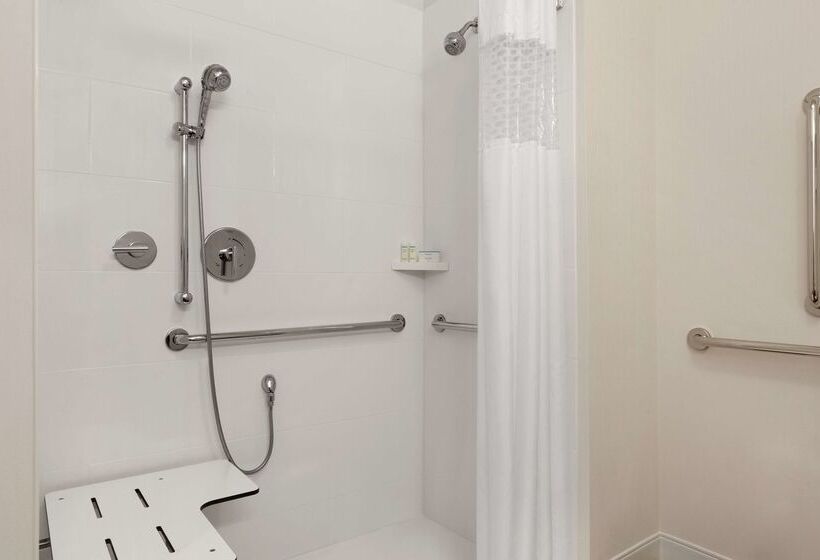 هتل Hampton Inn & Suites Seattle/renton