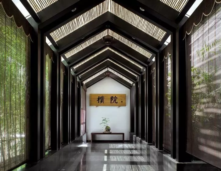 The Hotel Zen Urban Resort