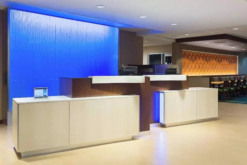 ホテル Fairfield Inn & Suites By Marriott Belle Vernon