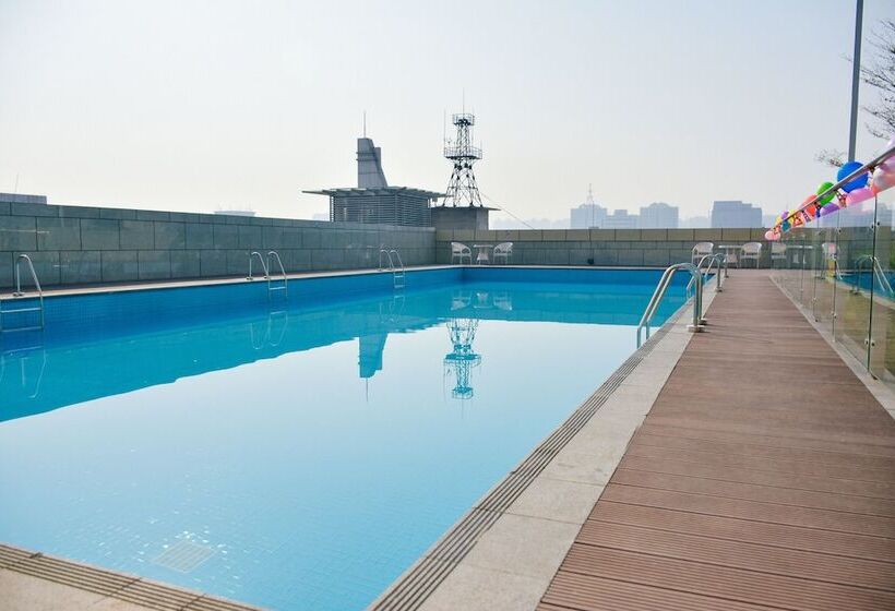 فندق Yuwa Serviced Residence