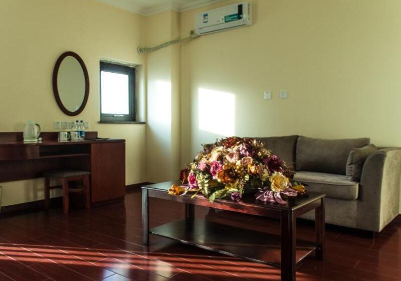 فندق Greentree Inn Hebei Chengde Railway Station Southeast Chengde Century City Business