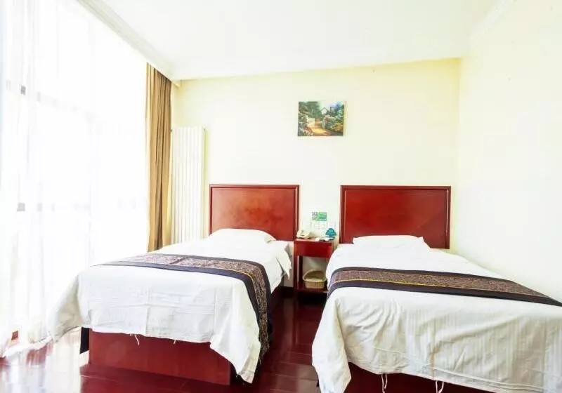ホテル Greentree Inn Hebei Chengde Railway Station Southeast Chengde Century City Business