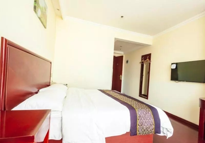 ホテル Greentree Inn Hebei Chengde Railway Station Southeast Chengde Century City Business