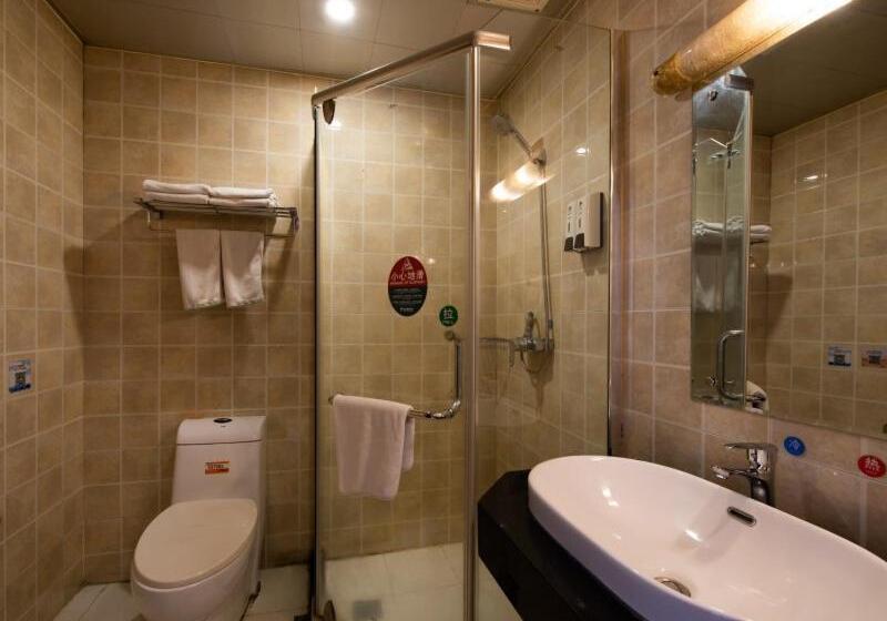 فندق Greentree Inn Shanxi Jinzhong Jiexiu Railway Station Express