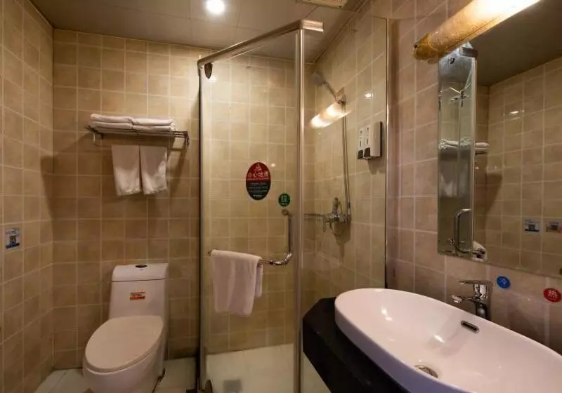 ホテル Greentree Inn Shanxi Jinzhong Jiexiu Railway Station Express