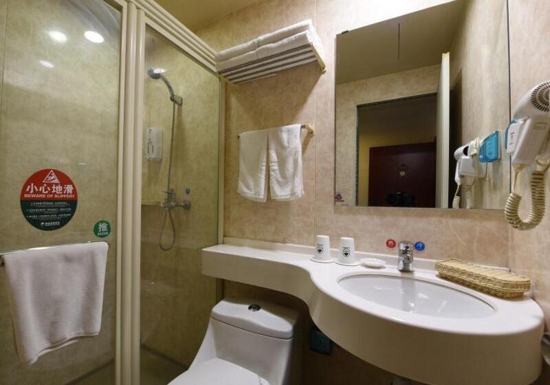فندق Greentree Inn Shanxi Jinzhong Jiexiu Railway Station Express