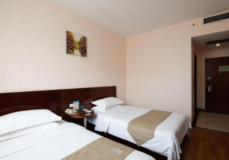 فندق Greentree Inn Shanxi Jinzhong Jiexiu Railway Station Express