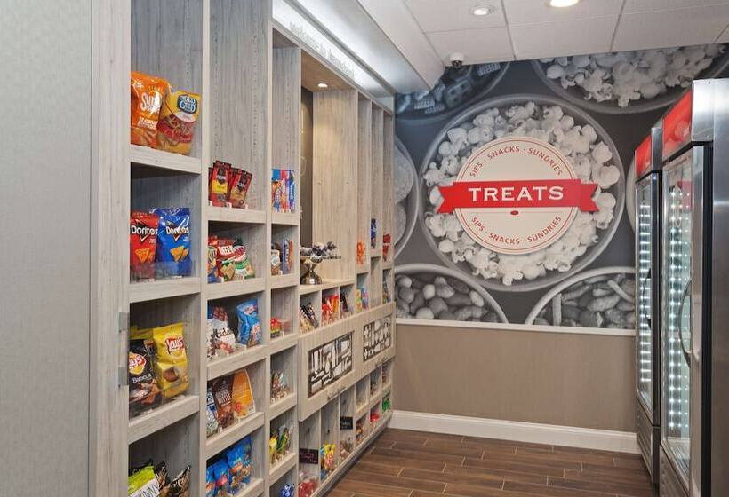 Отель Hampton Inn Kennebunk Kennebunkport