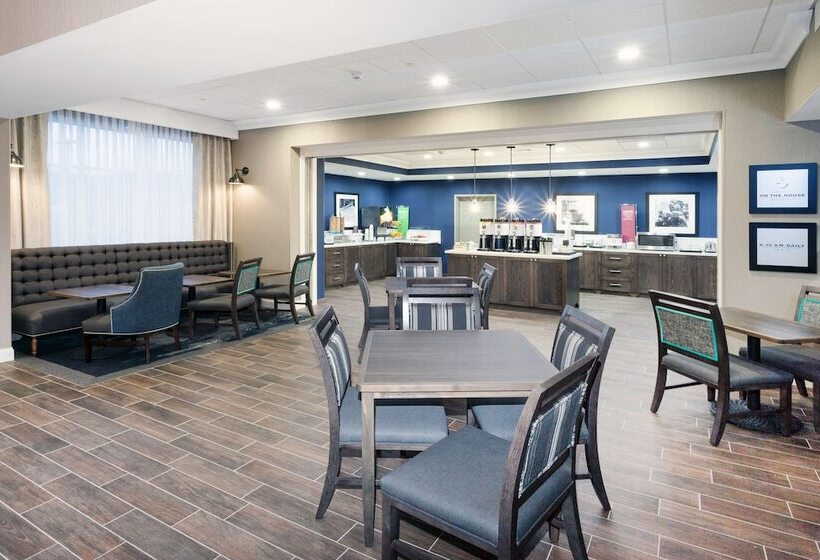 Отель Hampton Inn Kennebunk Kennebunkport