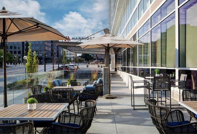 Hotelli Omaha Marriott Downtown At The Capitol District