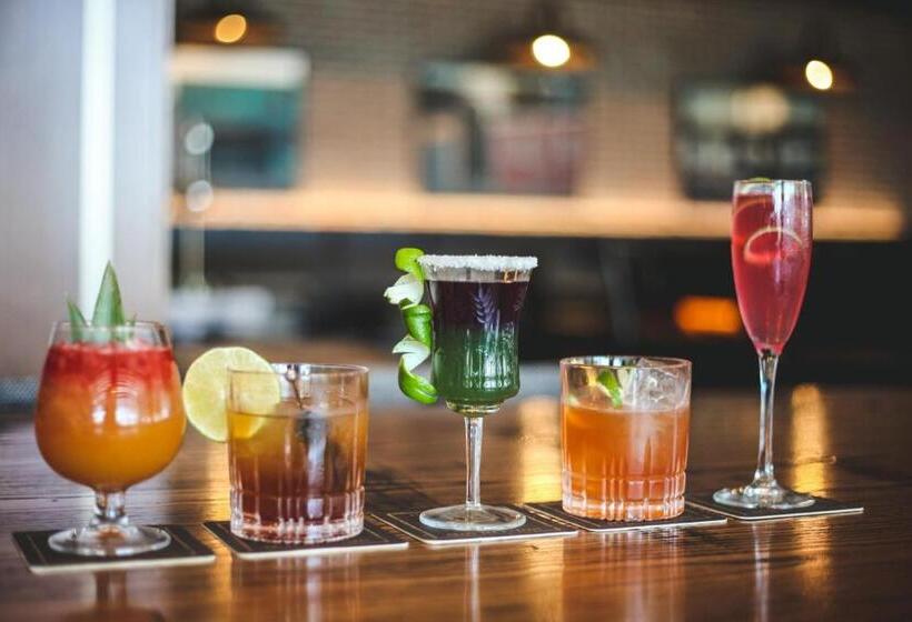 Hotelli Omaha Marriott Downtown At The Capitol District