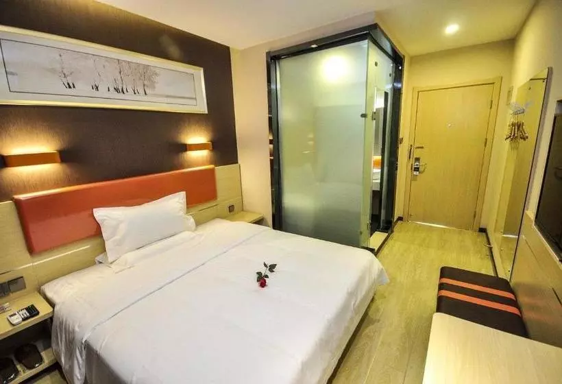 ホテル 7days Premium Qinhuangdao Railway Station Yingbin Road