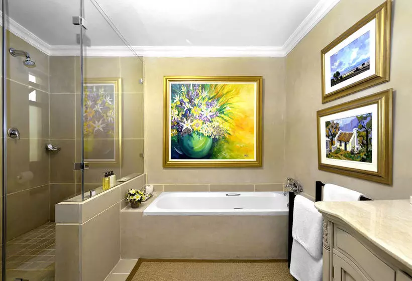 تختخواب و صبحانه 21 Roux Street Franschhoek