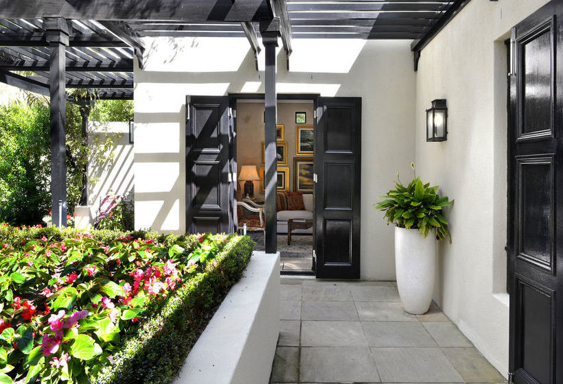 Bed and Breakfast 21 Roux Street Franschhoek