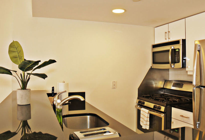 Bellaview Suites At Cityplace