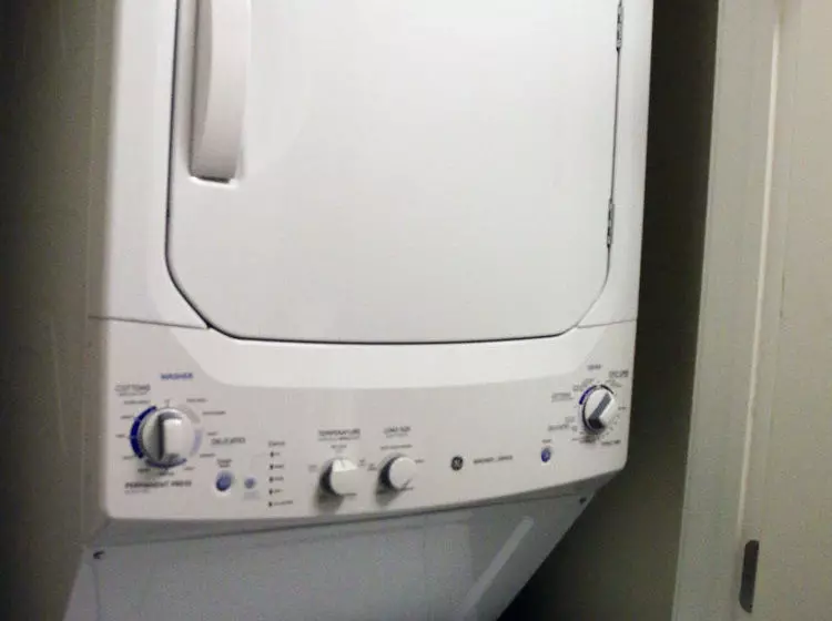 Bellaview Suites At Cityplace