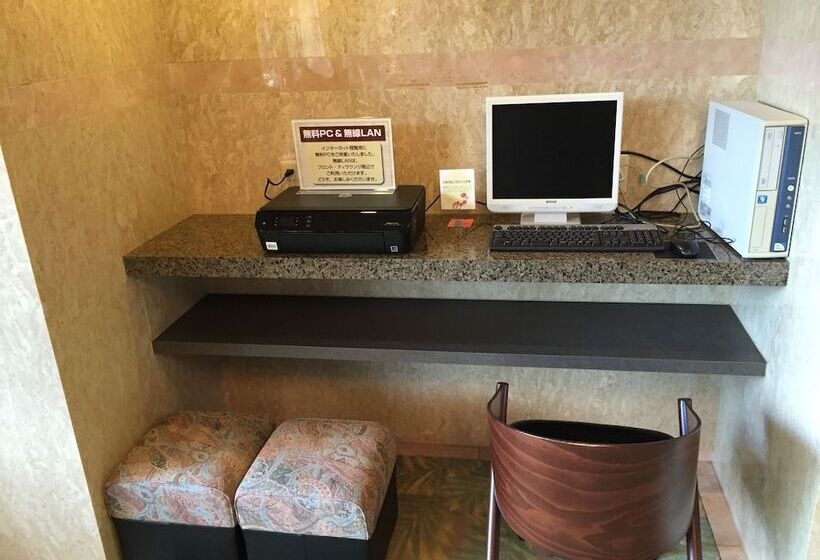 Breezbay Hotel & Resort Gero