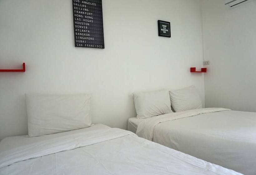 ホテル Honghub Sakon