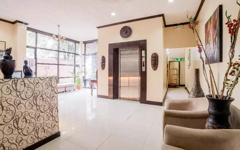 ホテル Reddoorz Plus Near Rizal Junction