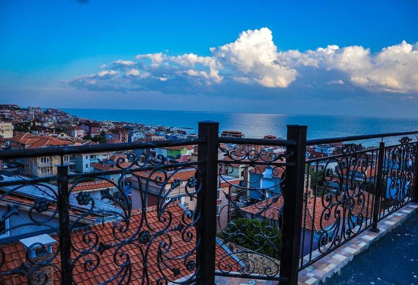 ホテル Roel Residence Apartments