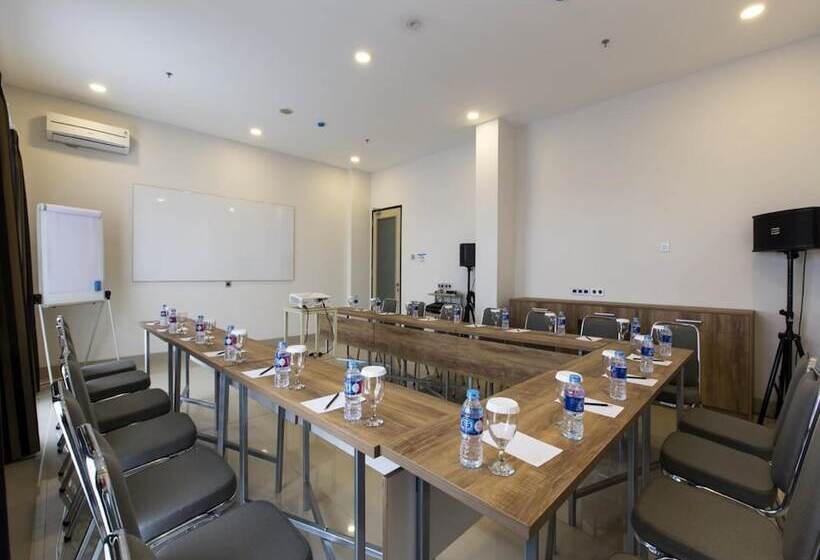 Sparks Odeon Sukabumi   Artotel Curated