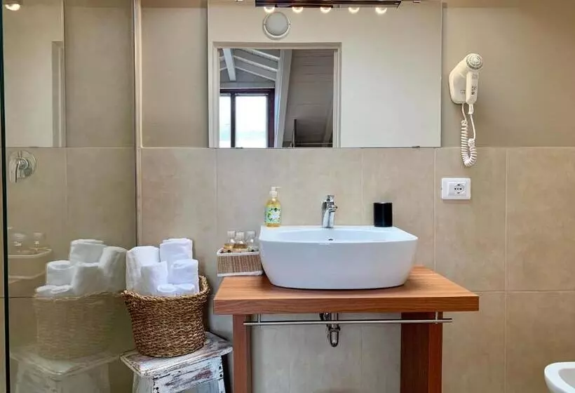 Majatalo Porta Ronca   B&b, Suites & Apts