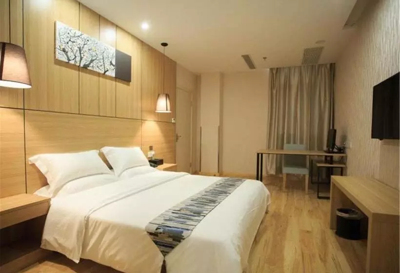 Starway Hotel Zhengzhou Jingsan Road