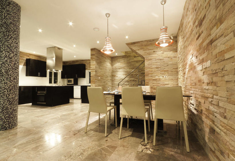 The Promenade Villa By Holiplanet