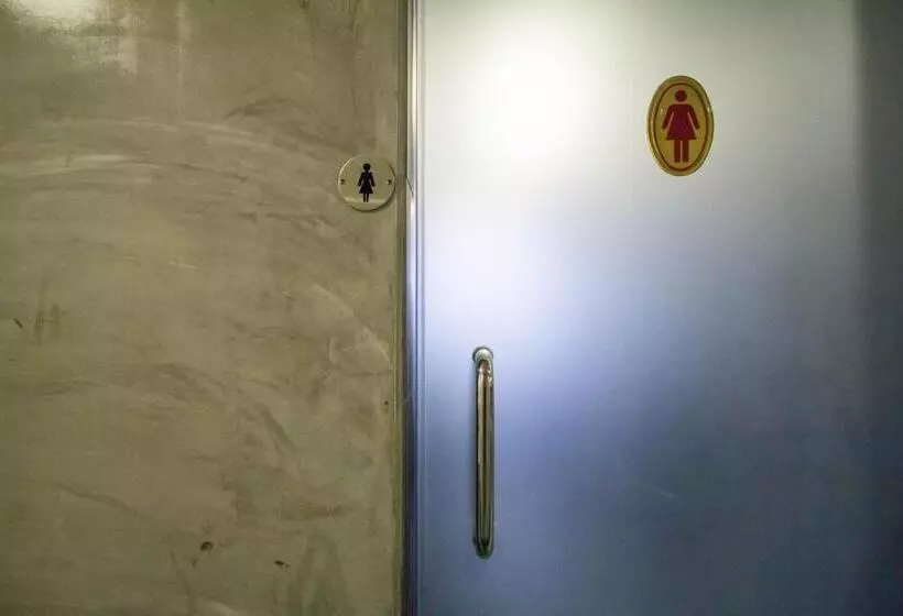 Albergue M Qube